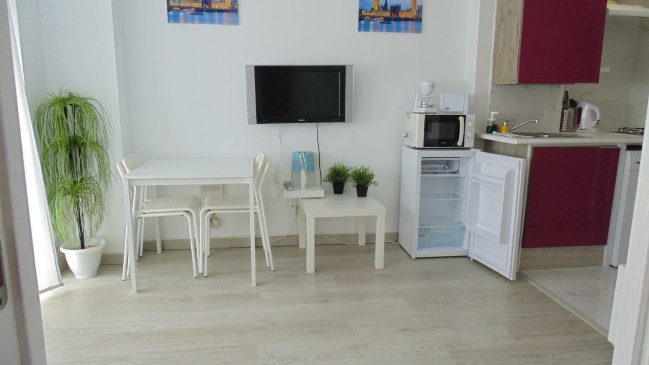Apartamento En Centro A 150M Del Mar Apolo B Τορεβιέχα Εξωτερικό φωτογραφία